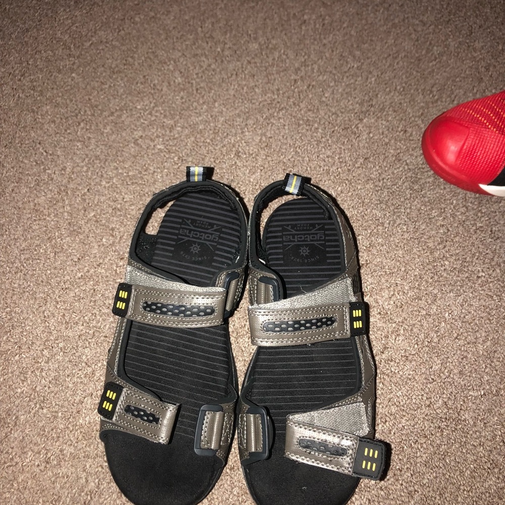 Boys sandals